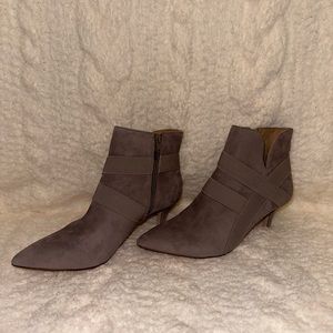 G.I.L.I ankle boots
